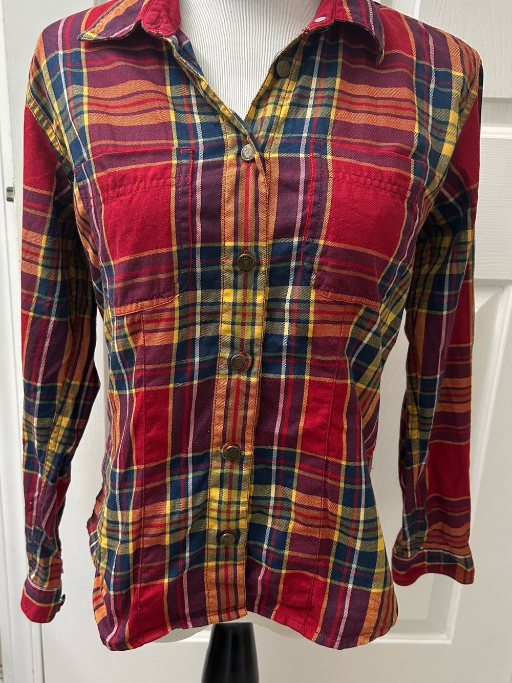 Liz Claiborne Red and Navy Plaid Shirt Size Petite